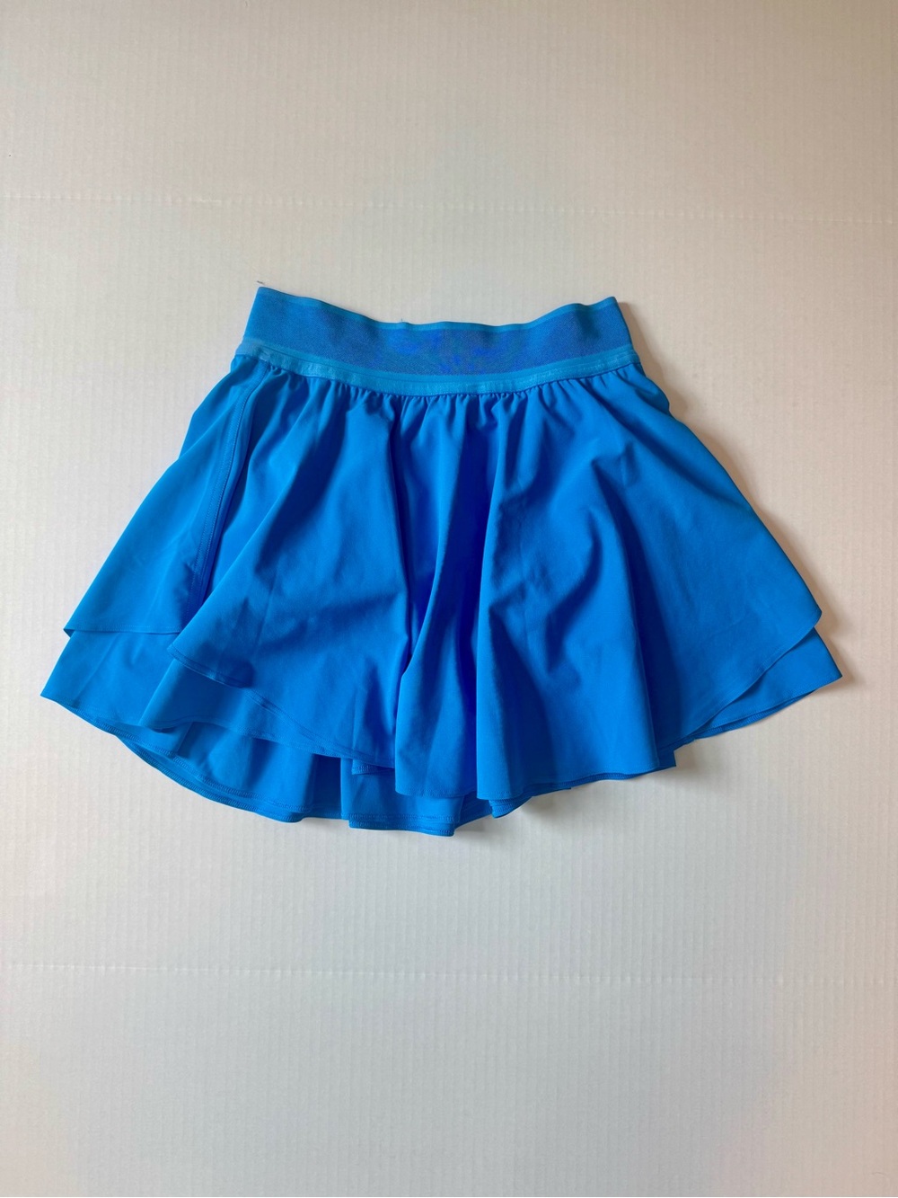 Lululemon court rival skirt